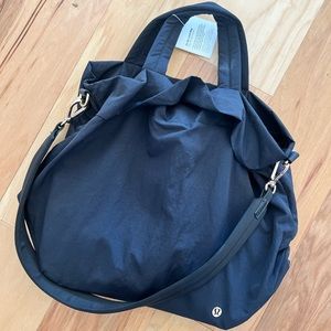 Lululemon On My Level Bag